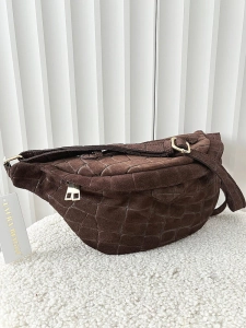 Laura Biaggi nerka maxi zamszowa brązowa design