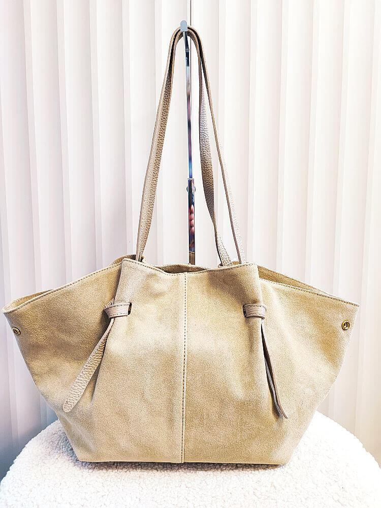 Laura Biaggi torba shopper na ramię zamszowa beżowa