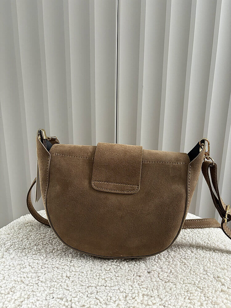 Laura Biaggi torebka listonoszka zamszowa beżowa z klapką