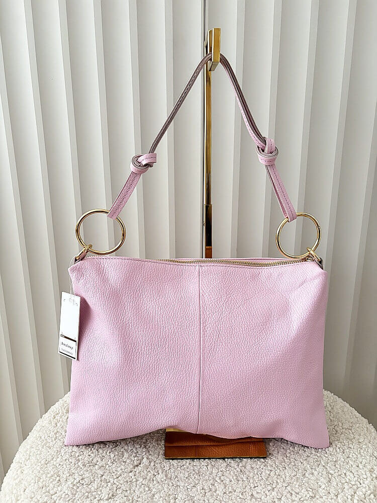 Laura Biaggi skórzana torebka na ramię różowa