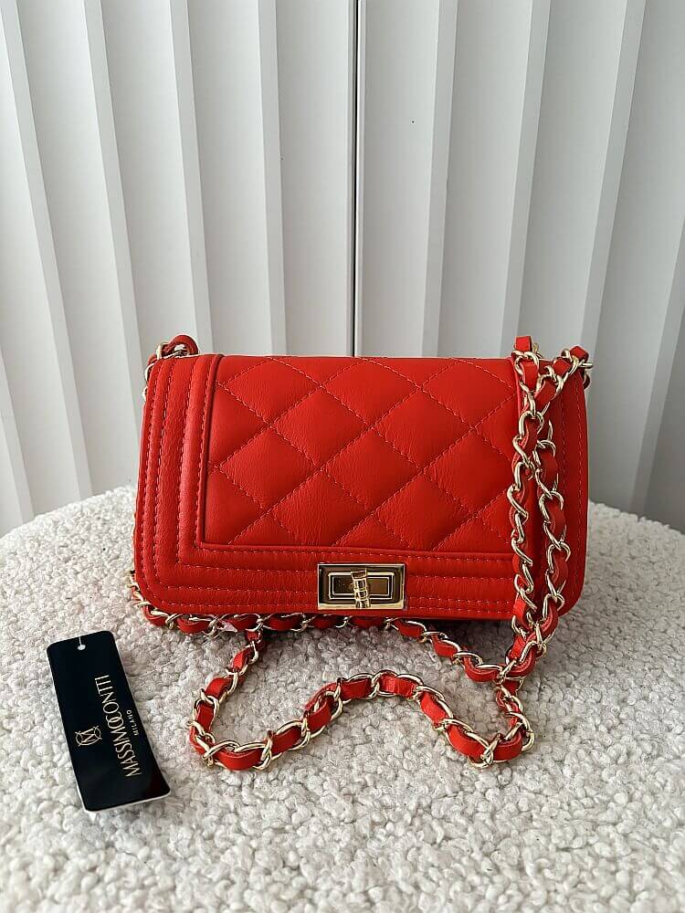 Massimo Contti torebka listonoszka skórzana czerwona pikowana