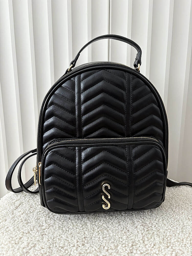 Eva Minge torebka plecak czarny z kieszenią pikowany