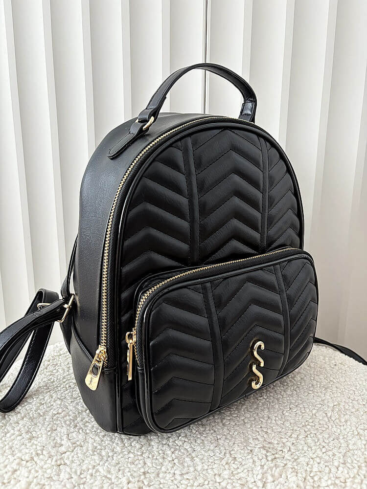 Eva Minge torebka plecak czarny z kieszenią pikowany