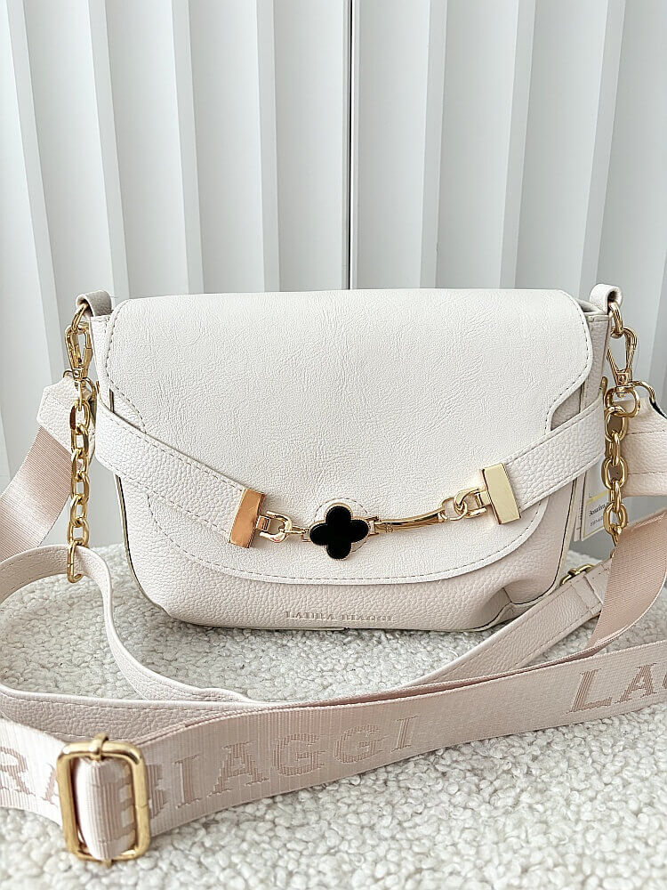 Laura Biaggi torebka listonoszka beżowa z klapką