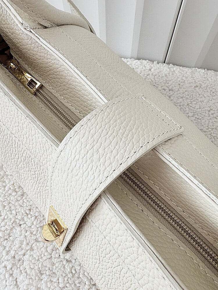 Laura Biaggi torebka shopperka skórzana jasnobeżowa