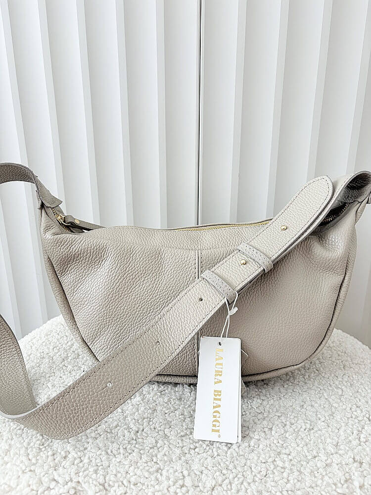 Laura Biaggi duża torebka listonoszka skórzana beżowa