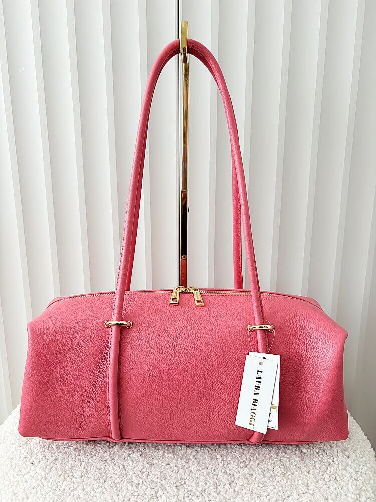 Laura Biaggi torebka kuferek na ramię skórzany koralowy