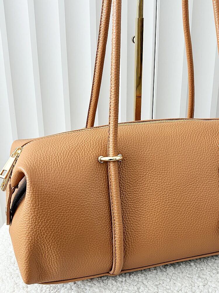 Laura Biaggi torebka kuferek na ramię skórzany camelowy