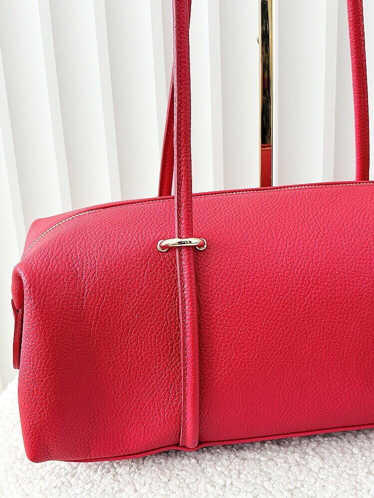 Laura Biaggi torebka kuferek na ramię skórzany czerwony