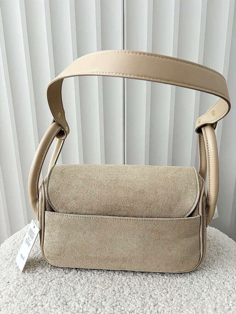 Laura Biaggi torebka listonoszka z klapką beżowa ekozamsz