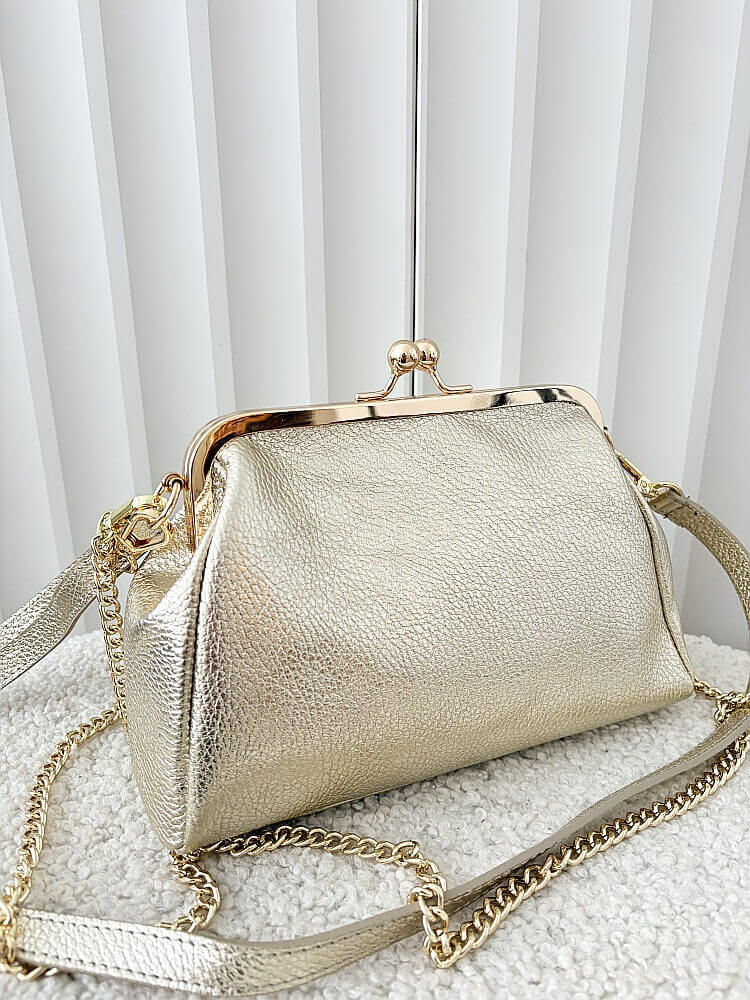 Laura Biaggi torebka listonoszka skórzana złota