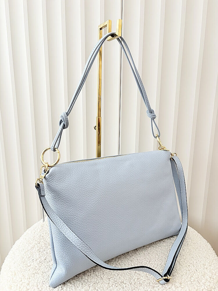 Laura Biaggi skórzana torebka na ramię niebieska