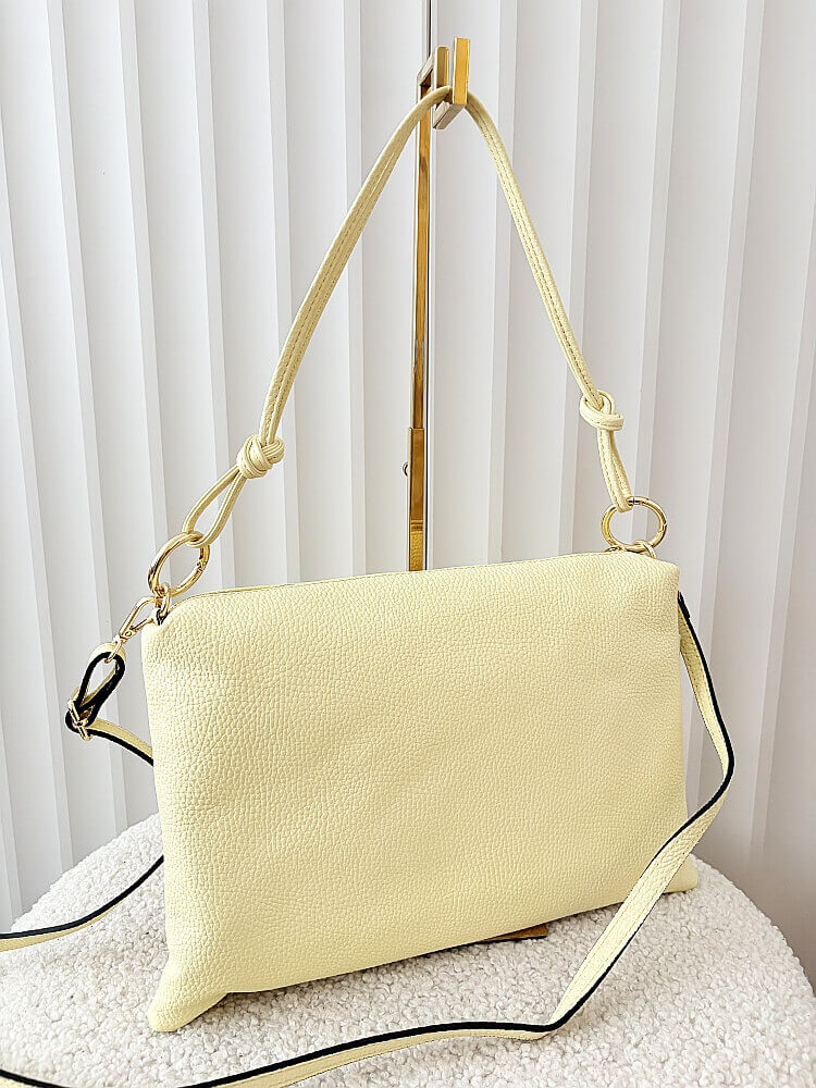 Laura Biaggi skórzana torebka na ramię żółta