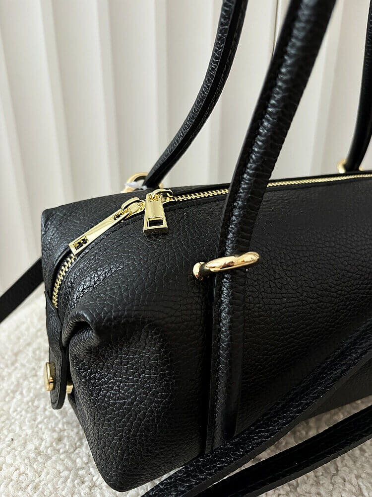 Laura Biaggi torebka kuferek na ramię skórzany czarny