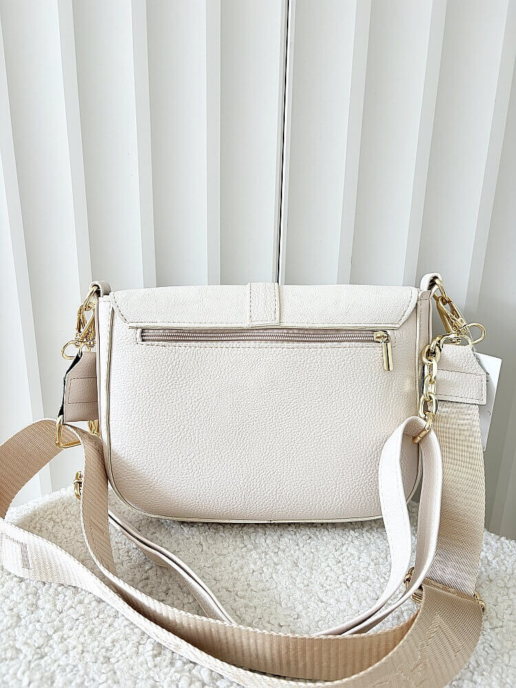 Laura Biaggi torebka listonoszka beżowa z klapką