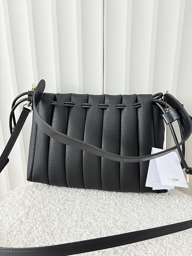 Valentino Creations torebka listonoszka czarna z przeszyciami