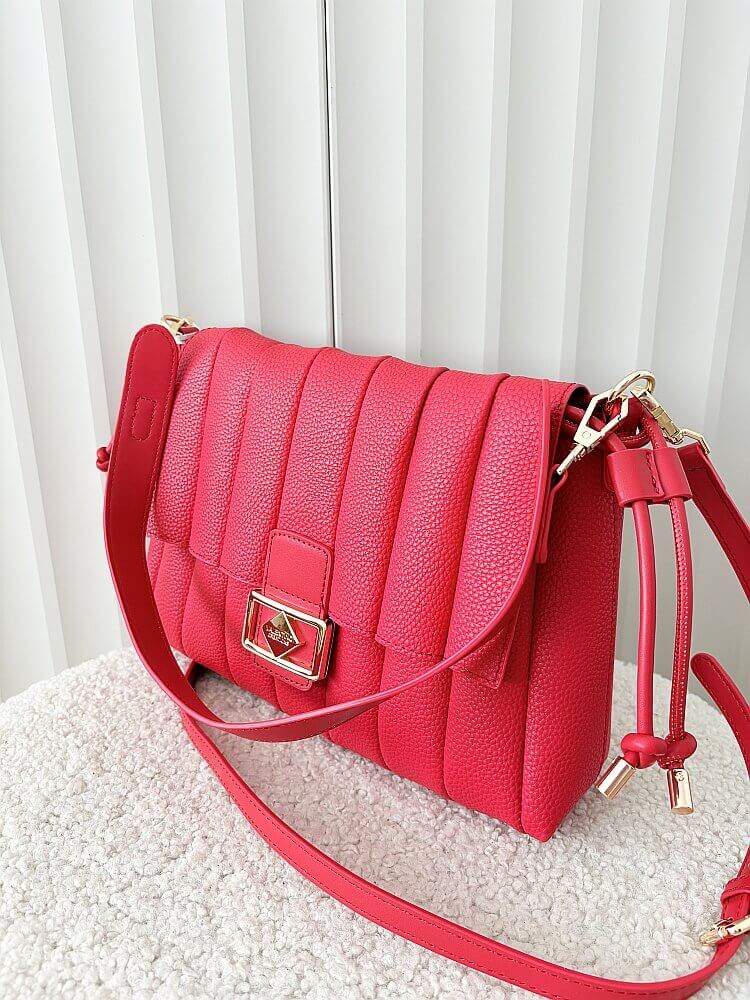 Valentino Creations torebka listonoszka czerwona z przeszyciami