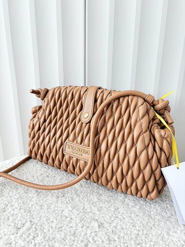 Valentino Creations torebka listonoszka camelowa plecionka