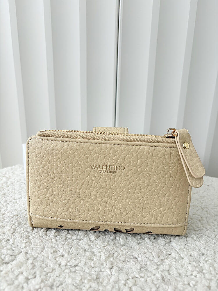 Valentino Creations portfel z klapką ażurowy beżowy