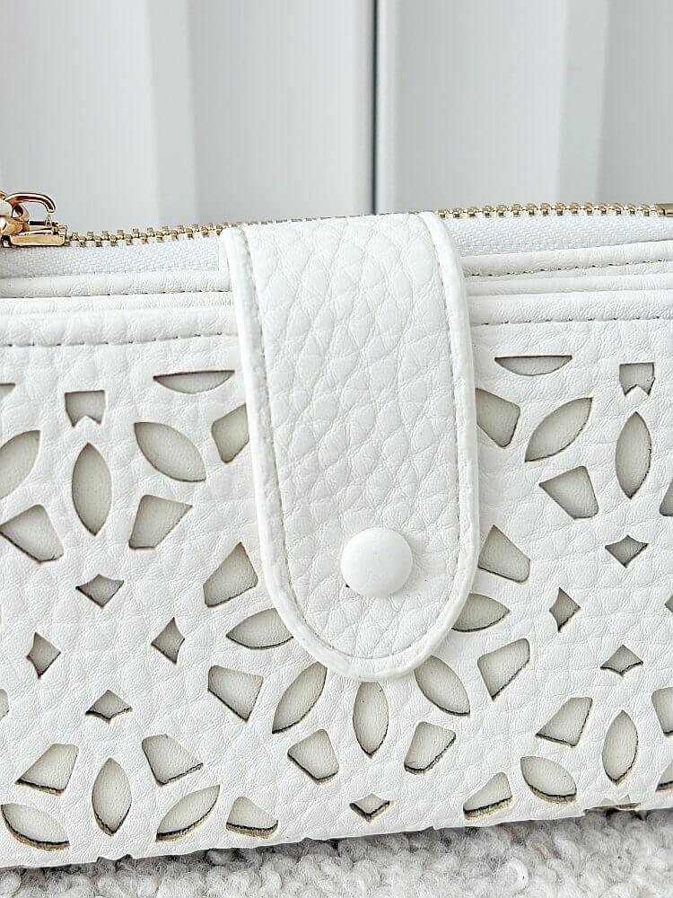 Valentino Creations portfel z klapką ażurowy biały 