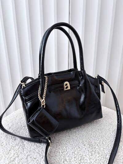 czarna torba mini